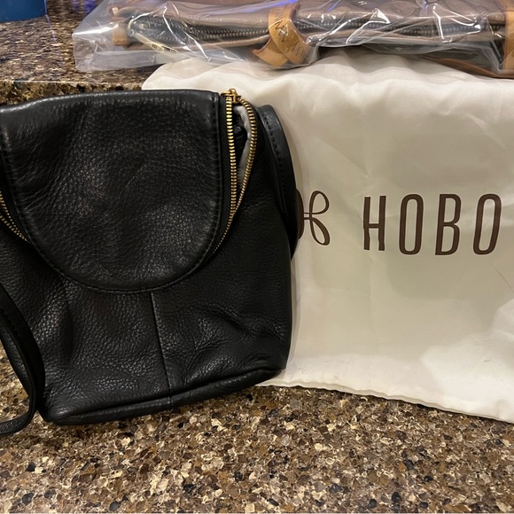 HOBO Bags Hobo Black Leather Crossbody 65 Wide8 Tall50 Depth Poshmark